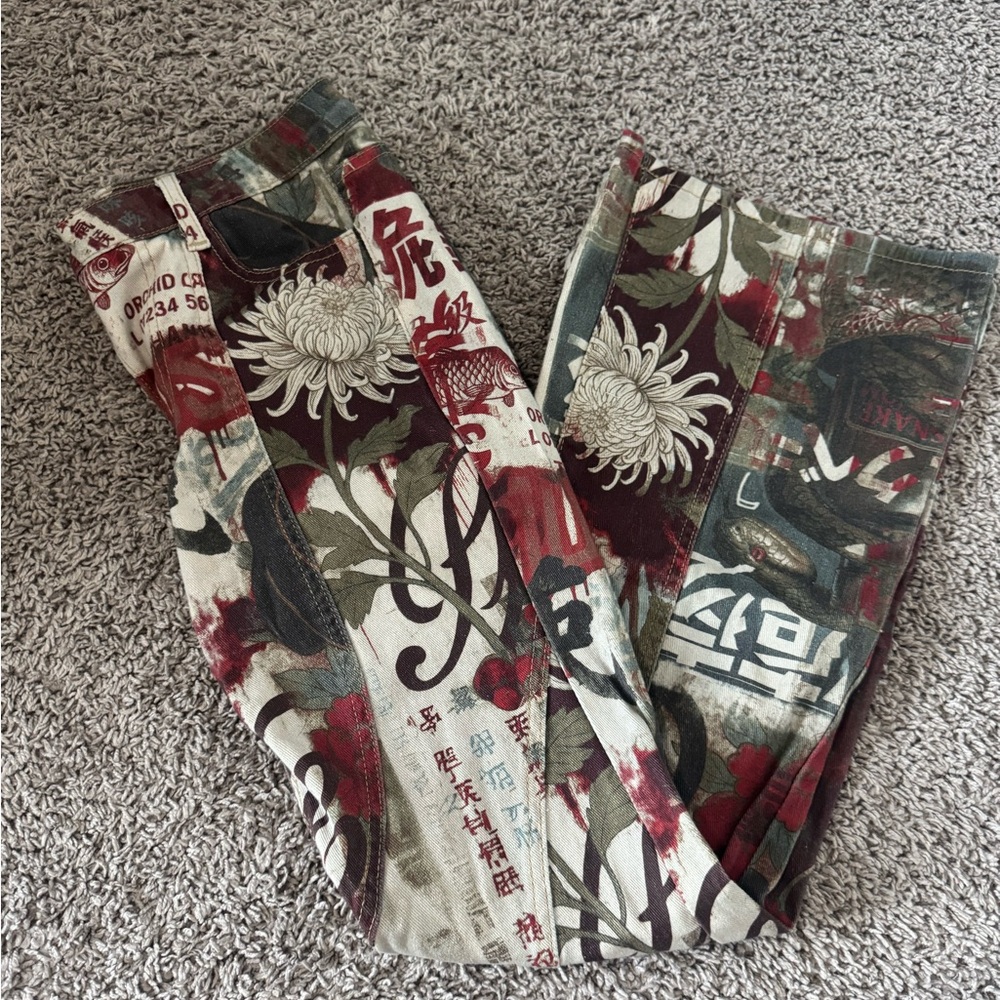 Womens Floral Graphic Print Jeans - Red & Green